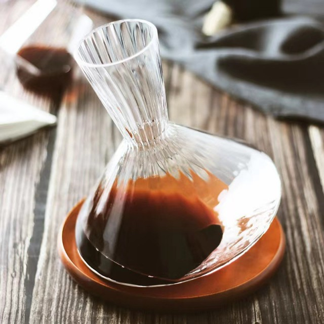 jtglass Wine decanter rotating tumbler