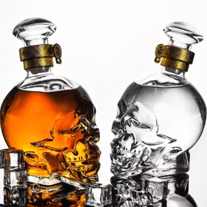Customizable high borosilicate glass crystal head vodka bottle